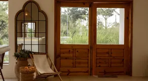 Country Road Villa - Image 2