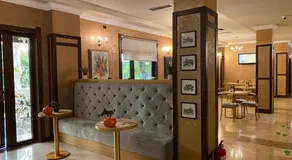 Hotel Yarus Plus - Image 3