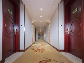 Vienna Hotel Shenzhen Shangjin Center - Image 4