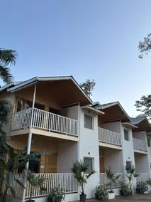 Bundela Woods Cottage and Restaurant - Image 4