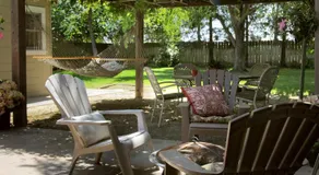 Cottage on Armstrong - Image 3