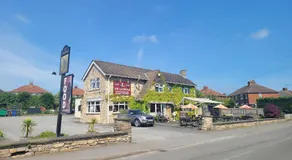 the jackdaw pub SELF CATERING STATIC CARAVAN free breakfast supplied - Image 4