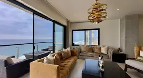 Luxury Beachfront Condo 3BR 3BA with stunning views - Image 3