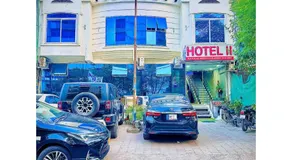 Hotel 11 - Image 5