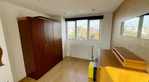 Budget Double Room in Acton, Near Central London & Heathrow - Image 3
