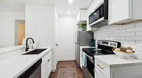 Quiet Private 1BR Apartment 10 mins to Med Center - Image 5