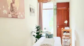 Regina Hotel - Image 2
