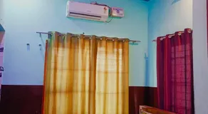 Hotel Blue Star - Image 1