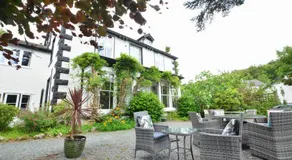 Beech Apartment - Image 3