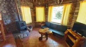 Las Cuatro Lunas - Image 3