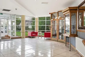 The Greyhound Hotel - Image 3