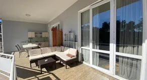 Neli & Zaal Guest House - Image 3