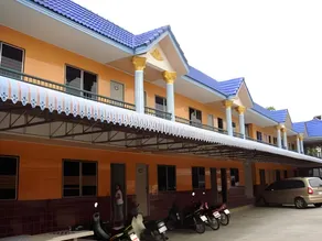 Sumeree Hotel - Image 3