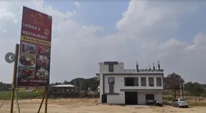 Salt Restaurant and Lodging - Image 4