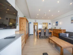 Apartment on the 3rd floor with sea view - Image 3