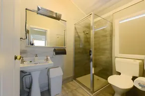 Edinburgh Gallery Bed & Breakfast - Image 2