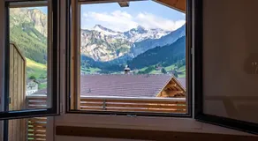 Chuenislodge2- zwei Balkone, gemütlicher Kamin, top Aussicht - Image 3