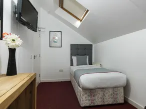 St Andrews - Image 4