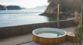 離島-宿navelの学校-三原港から船で14分 - Image 2