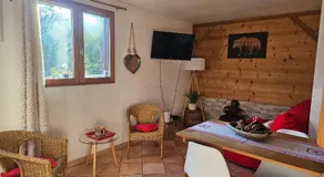 Appartement avec terrasse et parking Privé - Image 4