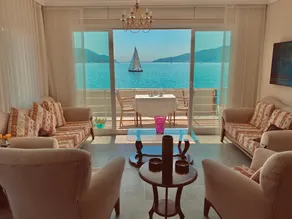 Port Mansion - Image 2