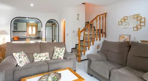 Maison de vacances 'Casa Pista' avec piscine partagée, Wi-Fi et climatisation - Image 2
