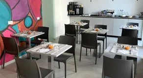 Boutique Hotel Magenta - Image 2