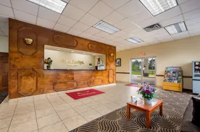 Econo Lodge Cullman South - Image 5
