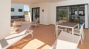 2306 - Brand new apt, walking distance to beach! - Image 5
