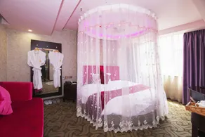 MingCheng Hotel - Image 2