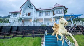 Floating Mountain Villa - Image 5