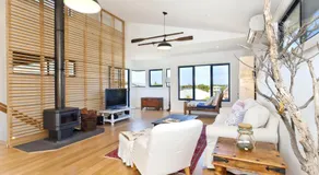 Seehuusli - Swiss For Ocean House - Image 2