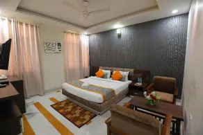 Meera Madhav Resort - Image 2