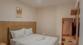 NiEr Guesthouse Zwei Syariah - Image 5