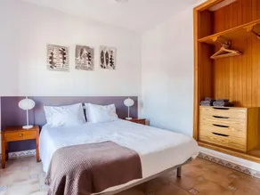 Cosy Holiday Home in S'Illot-Cala Morlanda with Sea nearby - Image 3