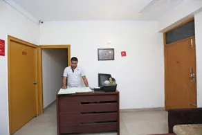 Vibrant Guest House - Image 3