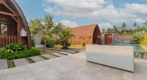 Kubu Selat Villa and Glamping - Image 3