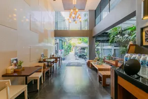 Silom Forest Exclusive Residence - Image 2