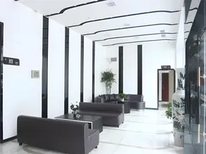 Lavande Hotel Nanchang Bayi Square Metro Station - Image 3