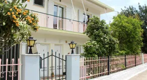 Rentoulia Apartments - Image 5
