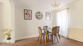 2Bed by Jubilee Square Maidstone - Image 5