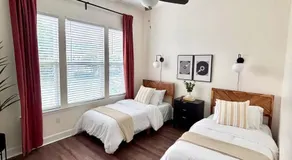 The Harmony Suite Near UF Shands & Downtown - Image 2