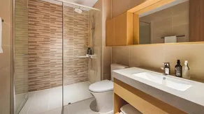 Le Collective Sokcho Central - Image 1