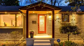Luxurious and Spacious 4BR Home Near Downtown - Image 5