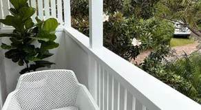HighTide- luxury apartment, almost on the beach. - Image 4