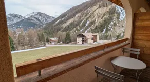 Appartement 3 pieces 6 personnes, 2 chambres, wifi fibre gratuit, piscine l'été et au pied des pistes l'hiver - Image 4