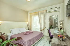 Double Room with Pool View (Adults Only ) - Image 4