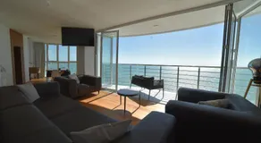Beachfront Marilyn - Image 2