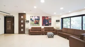 Palette Country Club Surat - Image 5