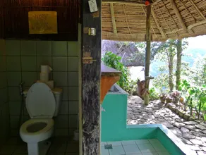 Native Village Inn - Image 2